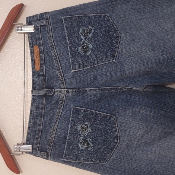 COSMO POLITAN JEANS SLIGHTLY  USED BEJEWELED SIZE 6 COLOR BLUE - Picture 9 of 14